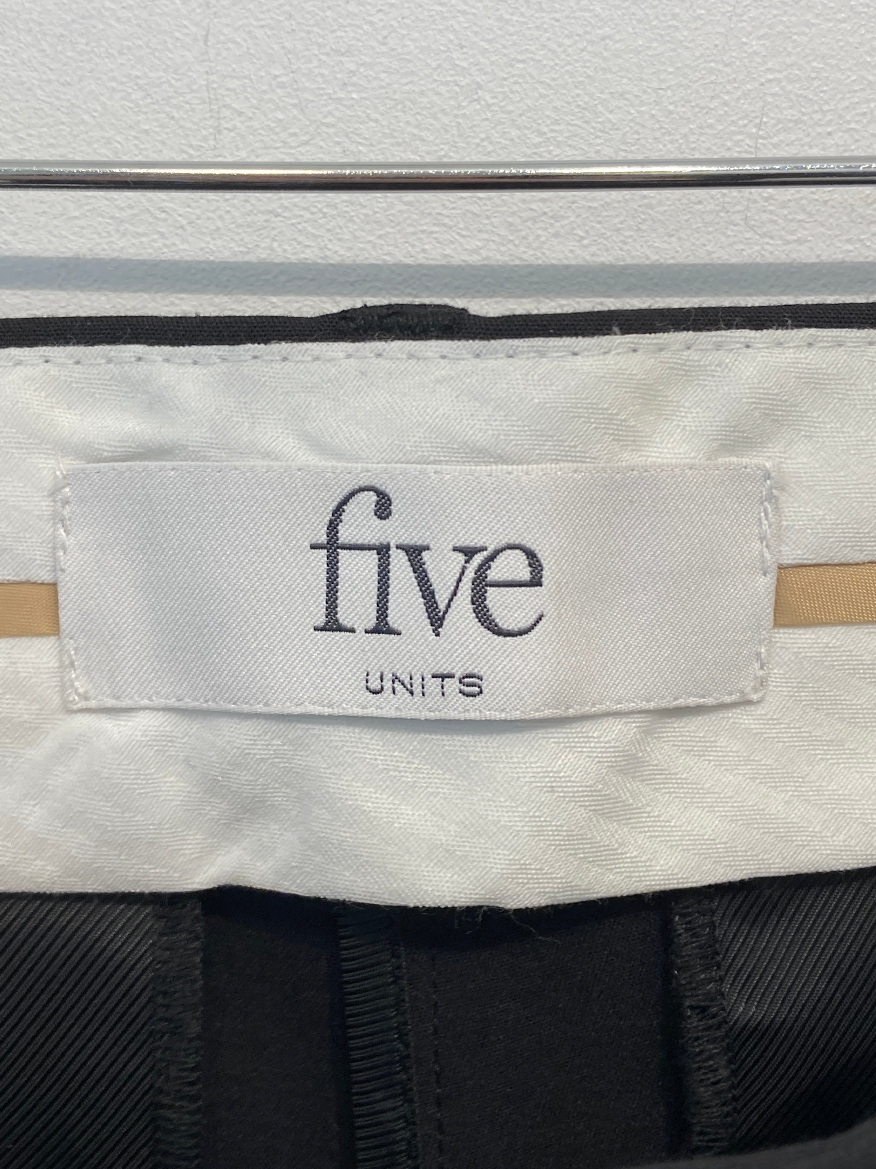 Five Units Bukser